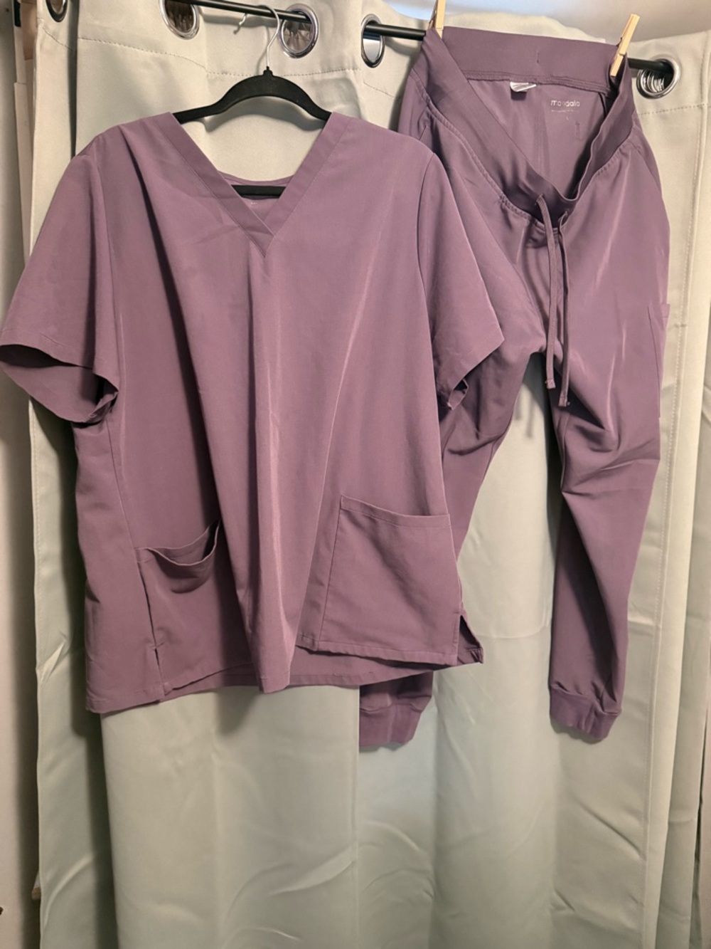 Mandala Lavender Women's Scrub Top and Jogger Set